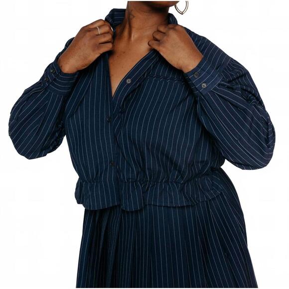 NEW NORR neo pinstripe short shirt in navy